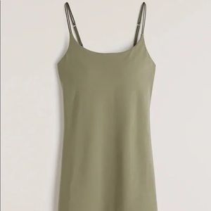 🏷️NWT Abercrombie & Fitch Traveler Mini Dress XS
